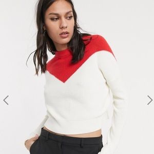 Only Peony color block cropped sweater